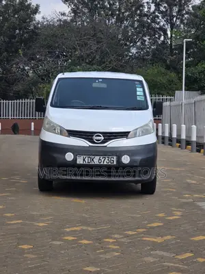 Nissan NV200 2015 White
