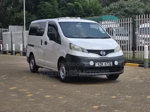 Nissan NV200 2015 White
