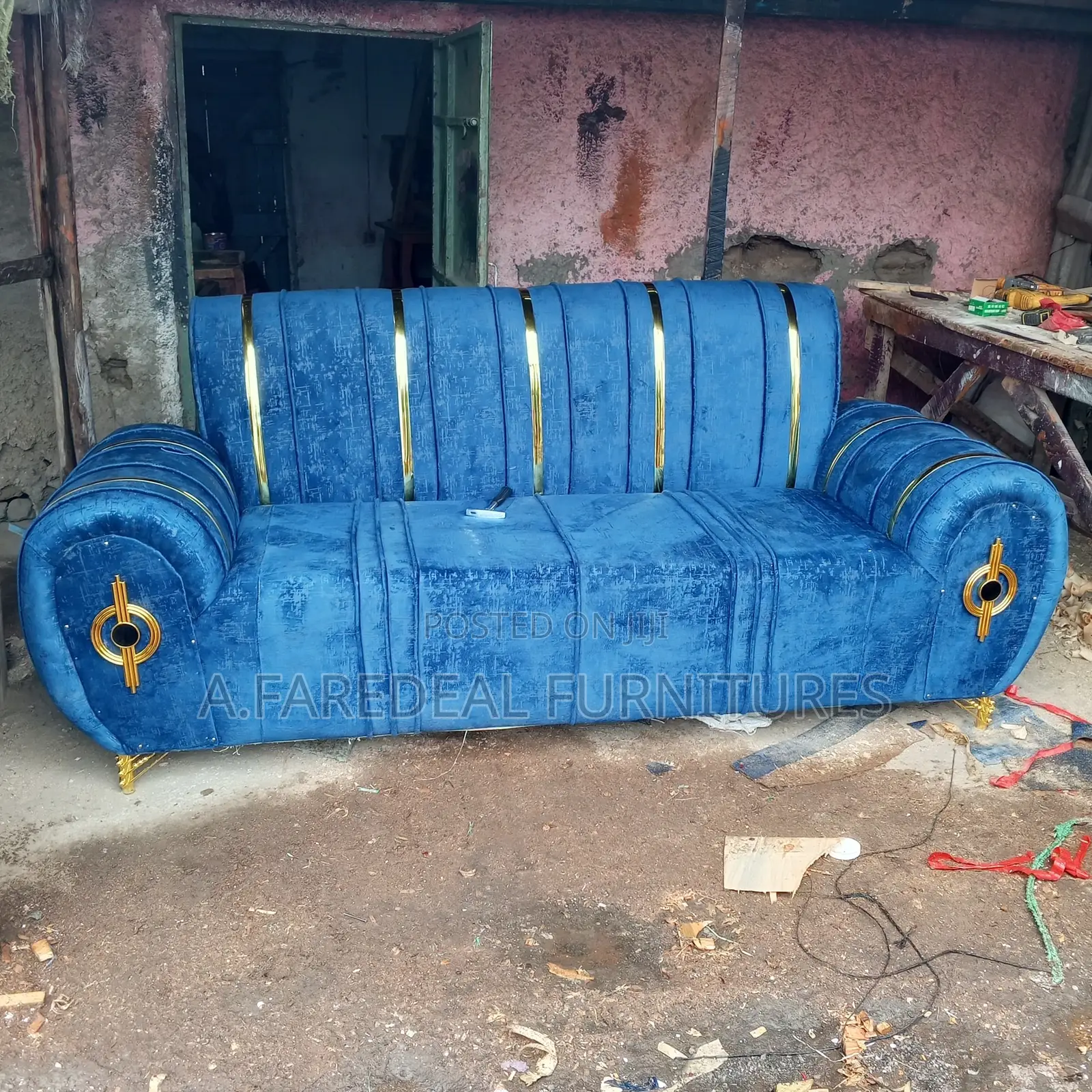Blue Box Seat