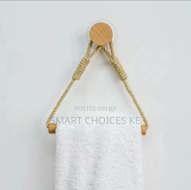 Hemp Rope With Bamboo Tissue Holder - thumbnail 5