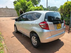 Honda Fit Automatic 2010 Silver
