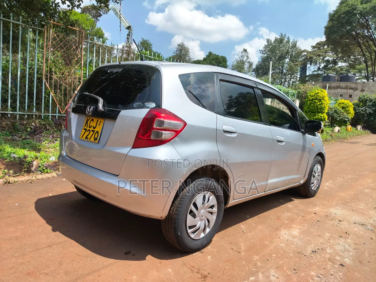 Honda Fit Automatic 2010 Silver