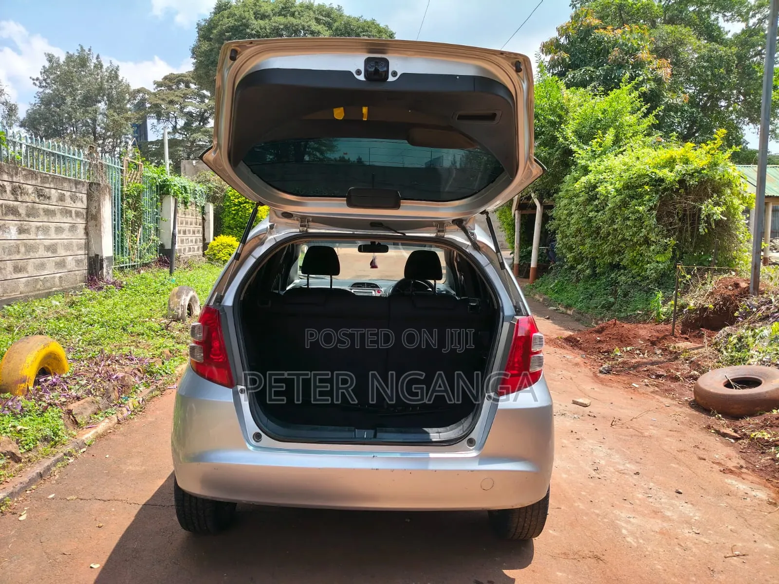 Honda Fit Automatic 2010 Silver