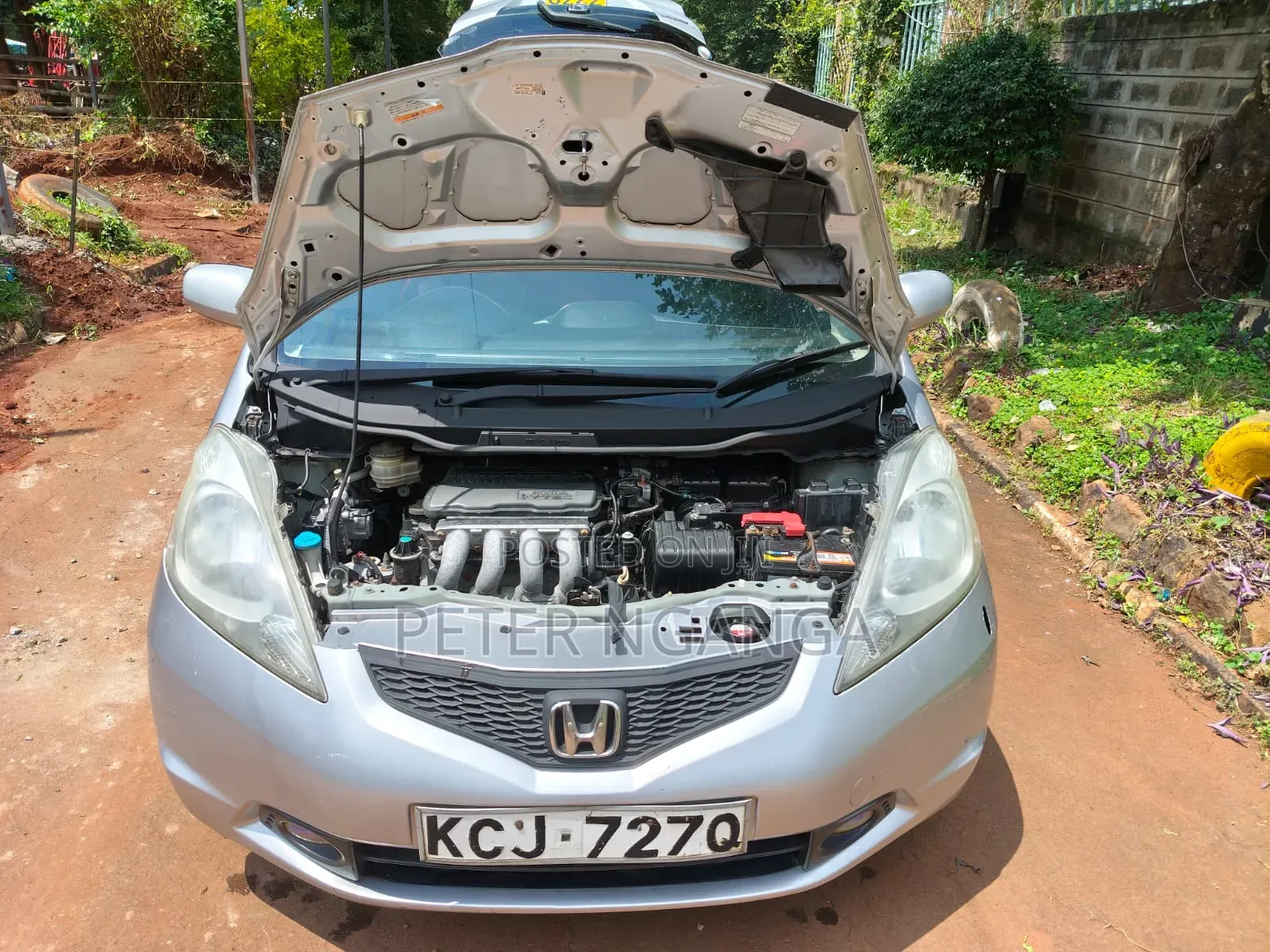 Honda Fit Automatic 2010 Silver