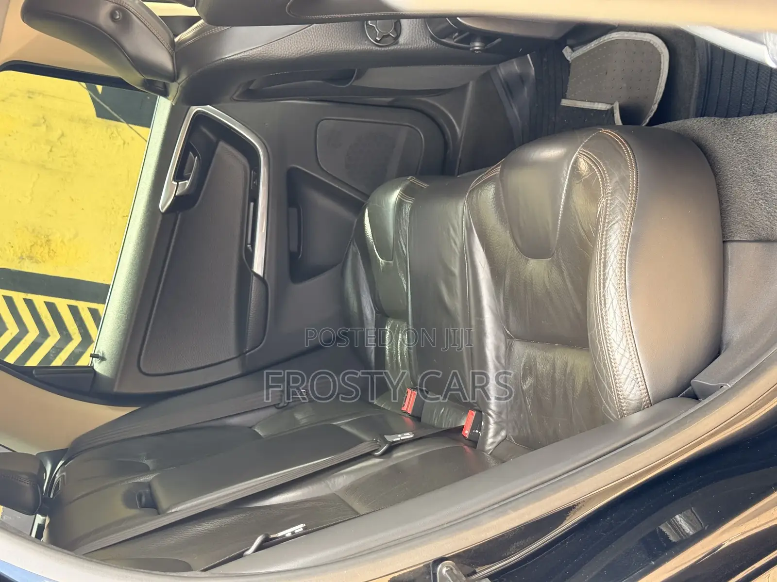Volvo XC60 3.2 FWD 2013 Black