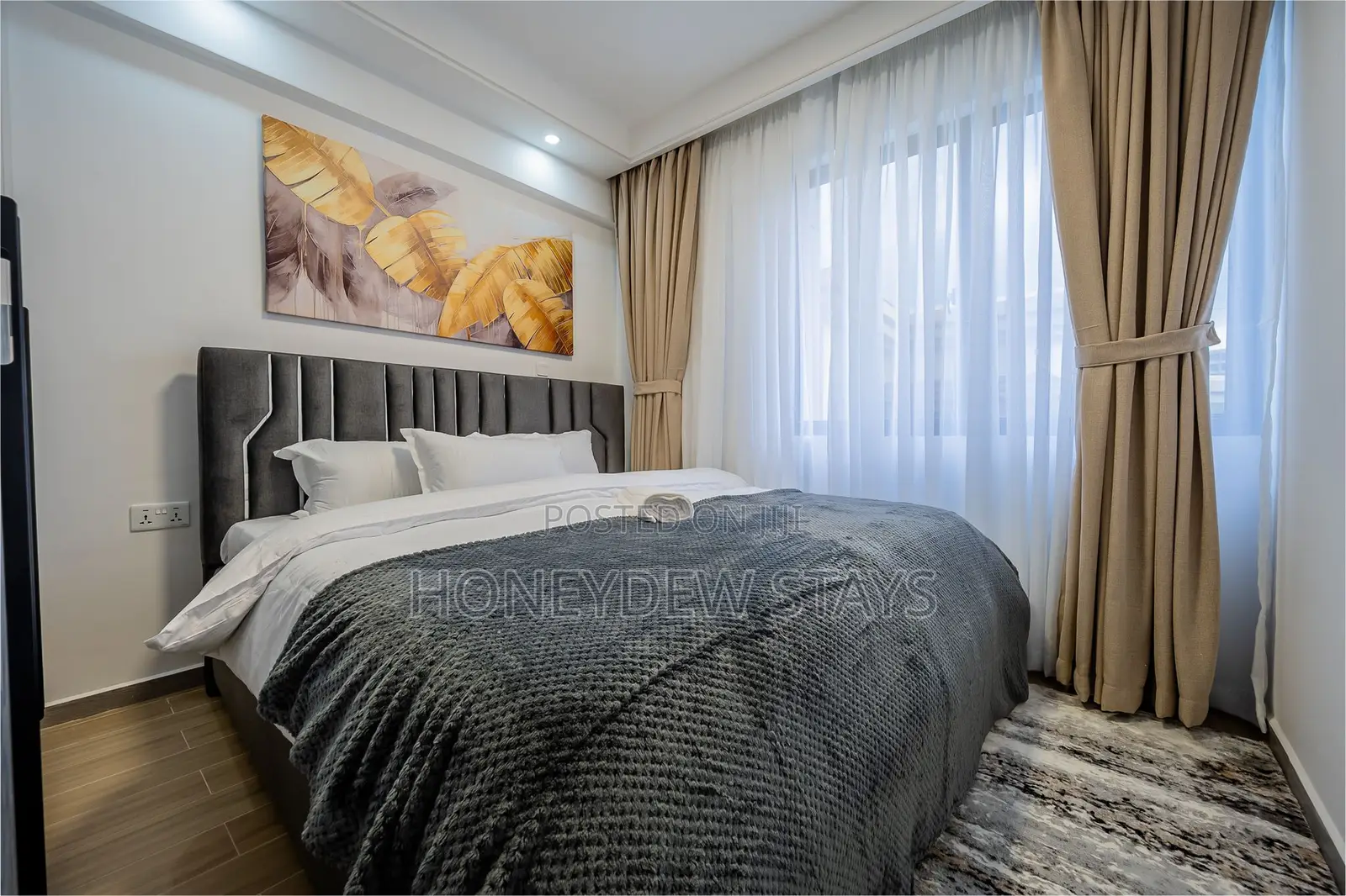 Airbnb 2br Riverside Apartment With Serenity Modern Comfort.
