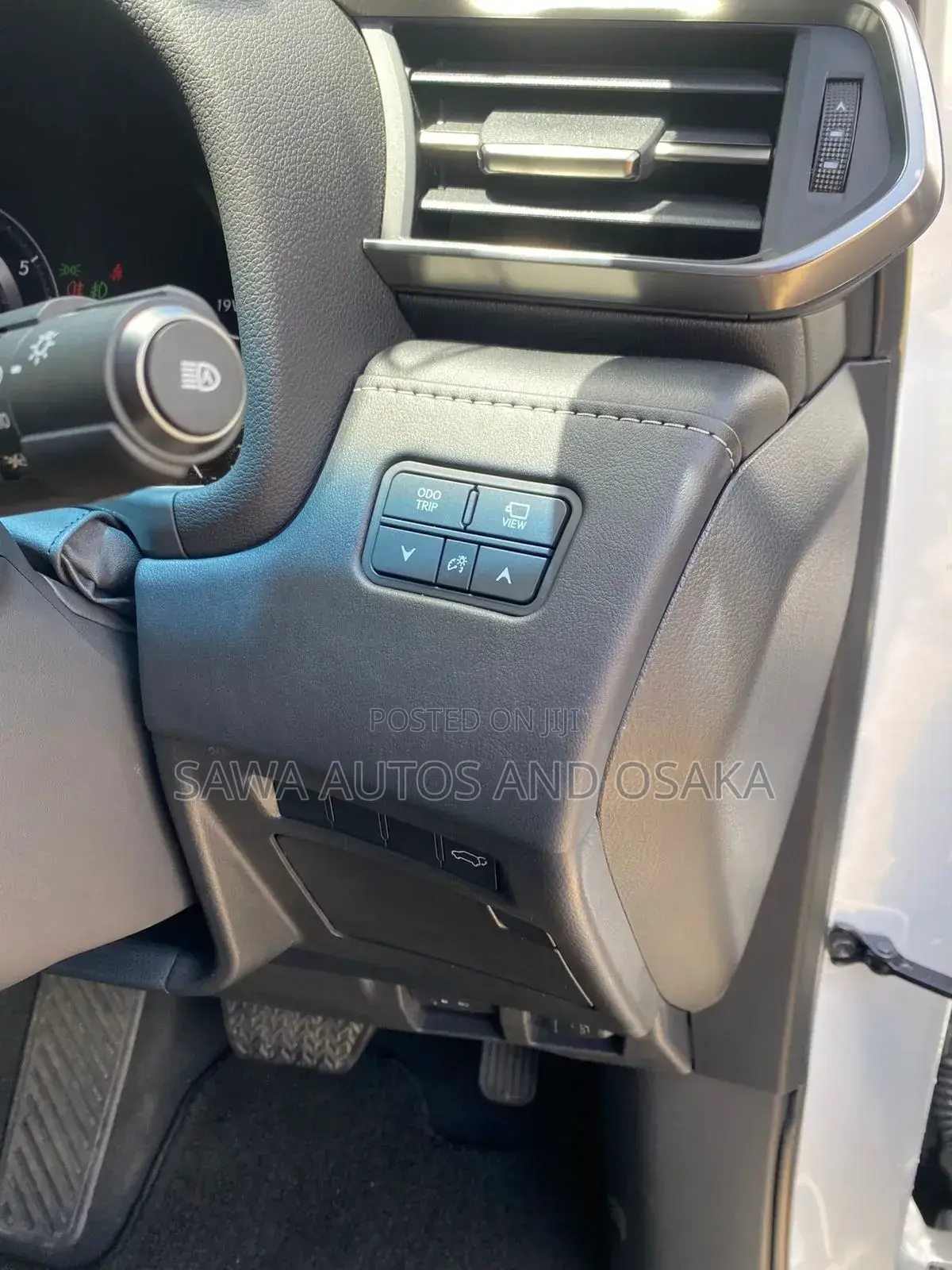 Lexus LX 2022 White