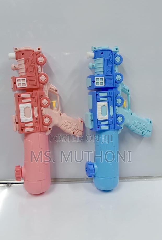 1 Pc Locomotive-Themed Water Blasters / Water Gun