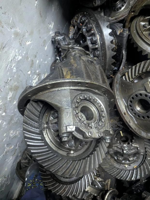 Isuzu NQR Diff