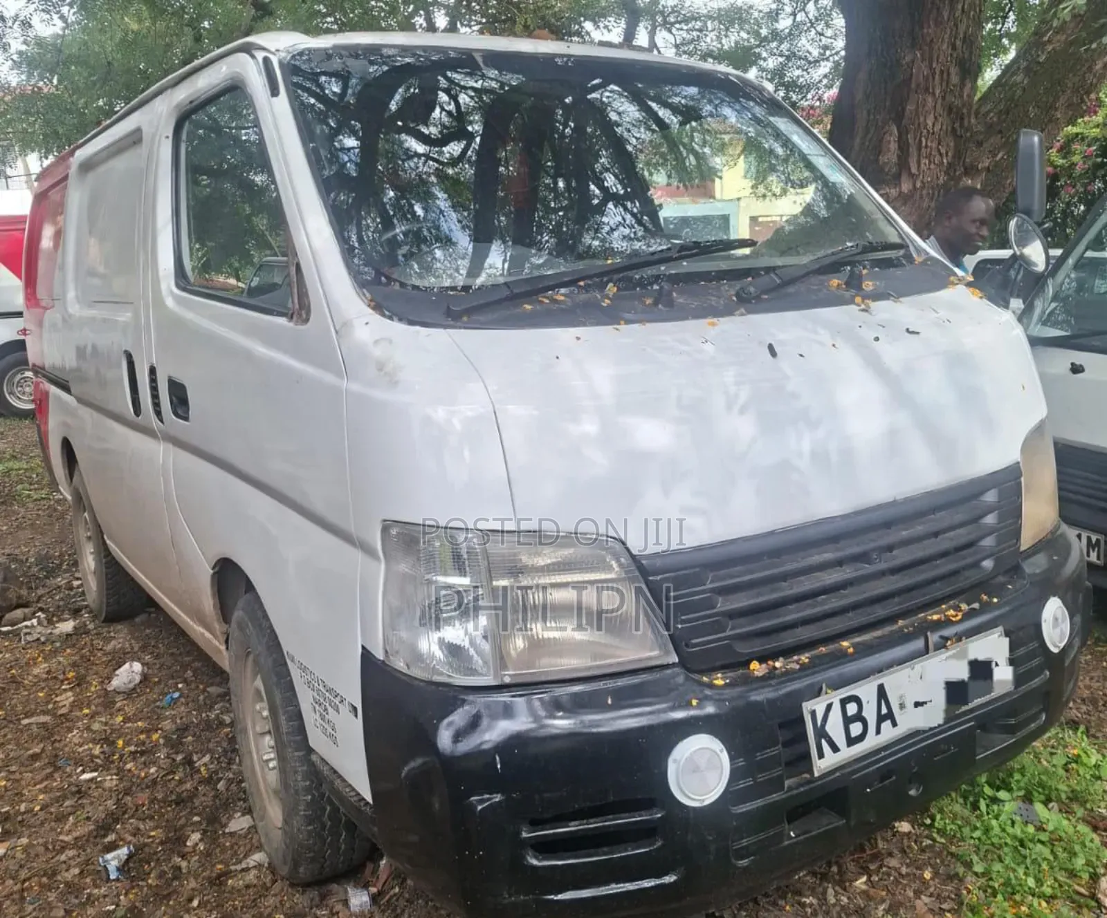 Nissan Caravan 2003 White