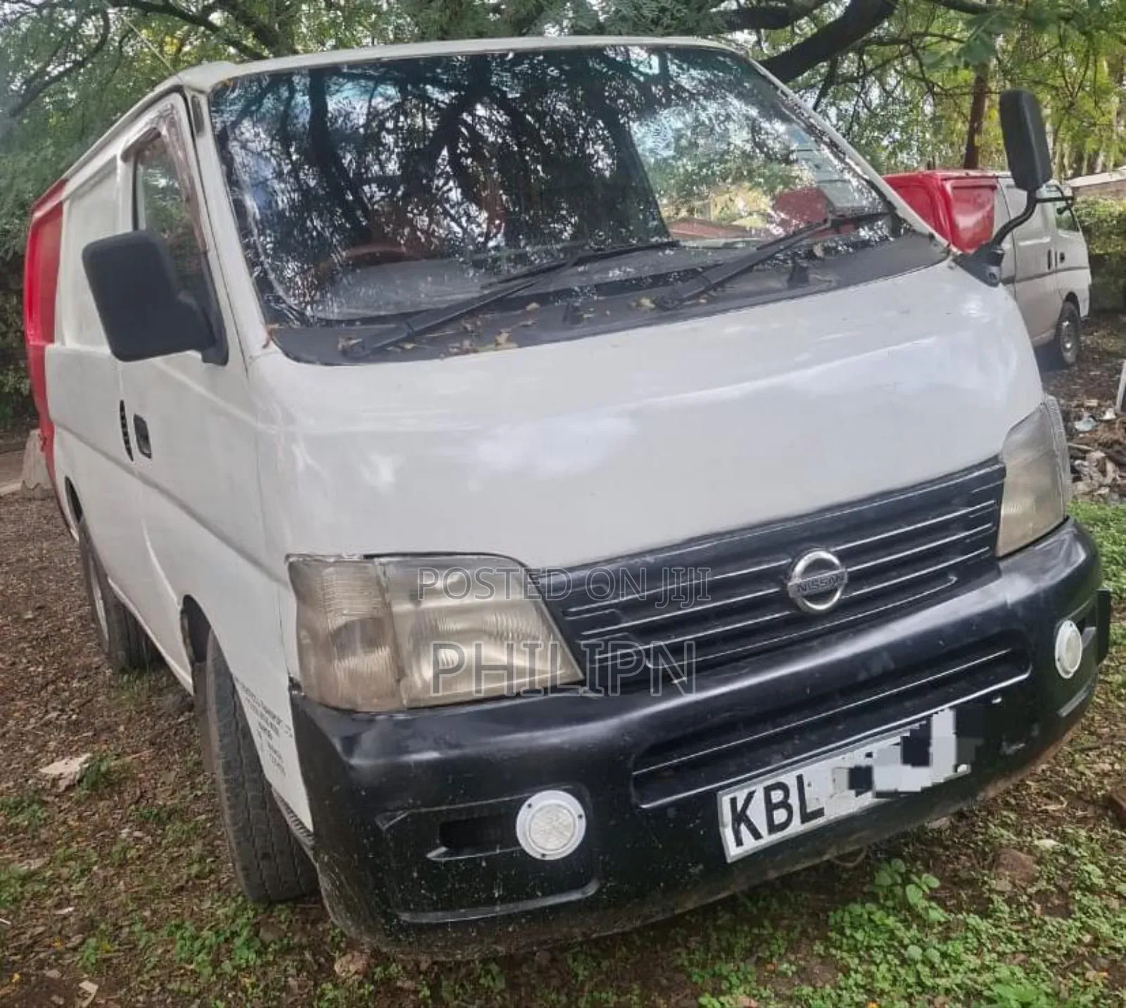 Nissan Caravan 2003 White
