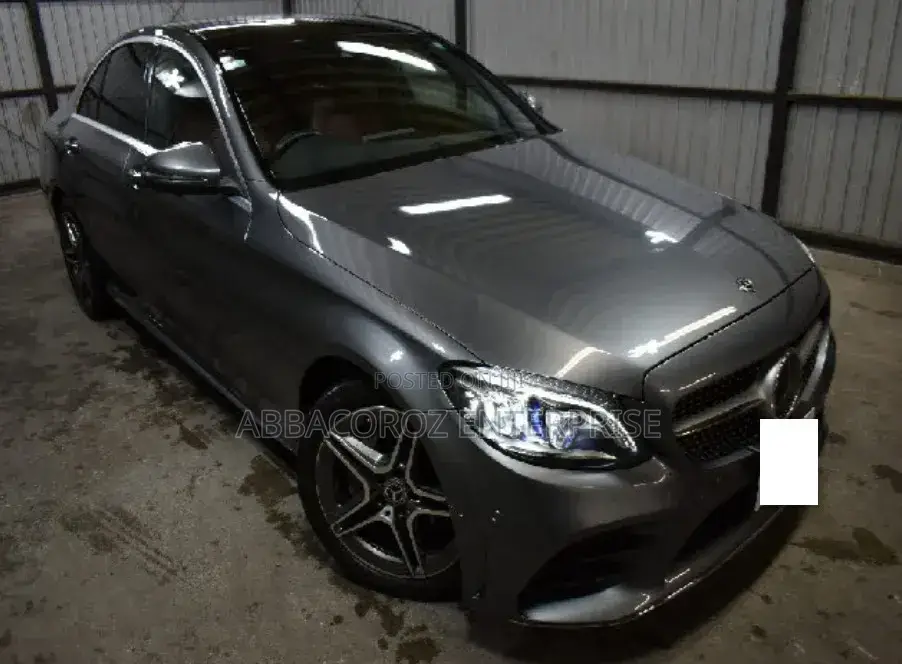 Mercedes-Benz C200 2020 Gray