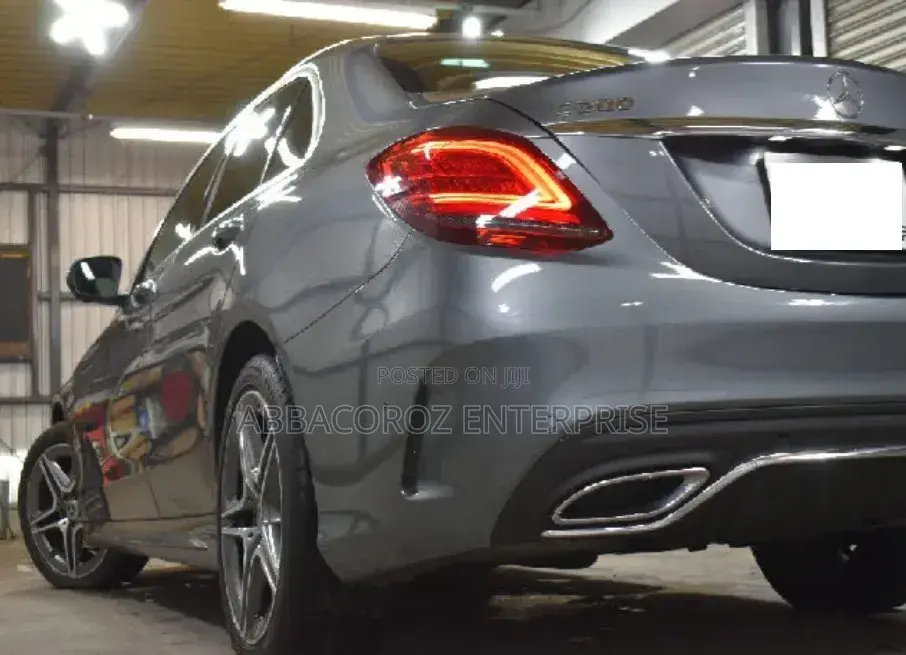 Mercedes-Benz C200 2020 Gray