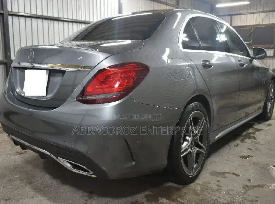 Mercedes-Benz C200 2020 Gray