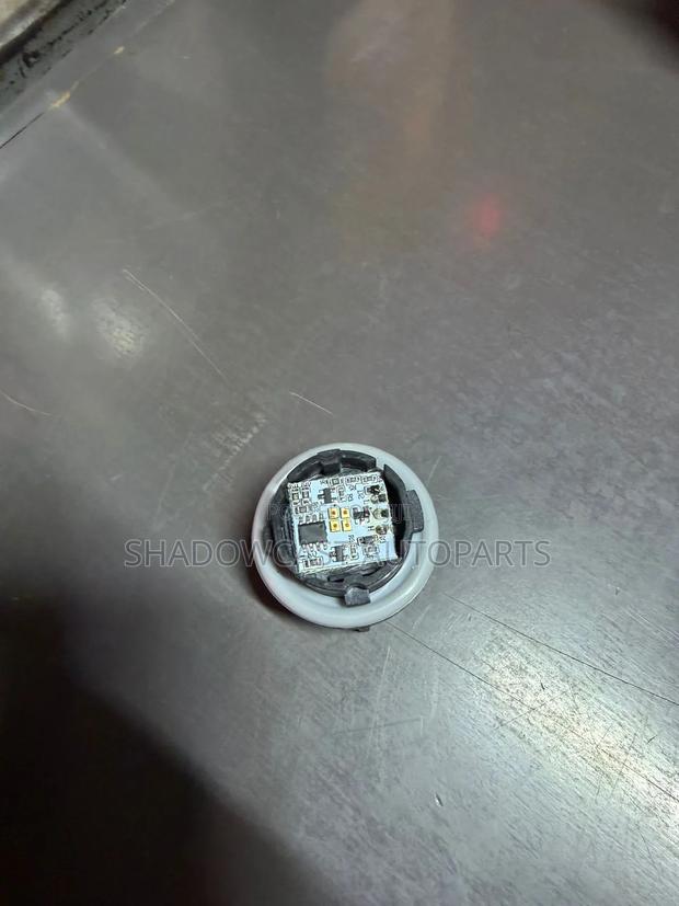Prado 15, Hilux Brake Light - thumbnail 3