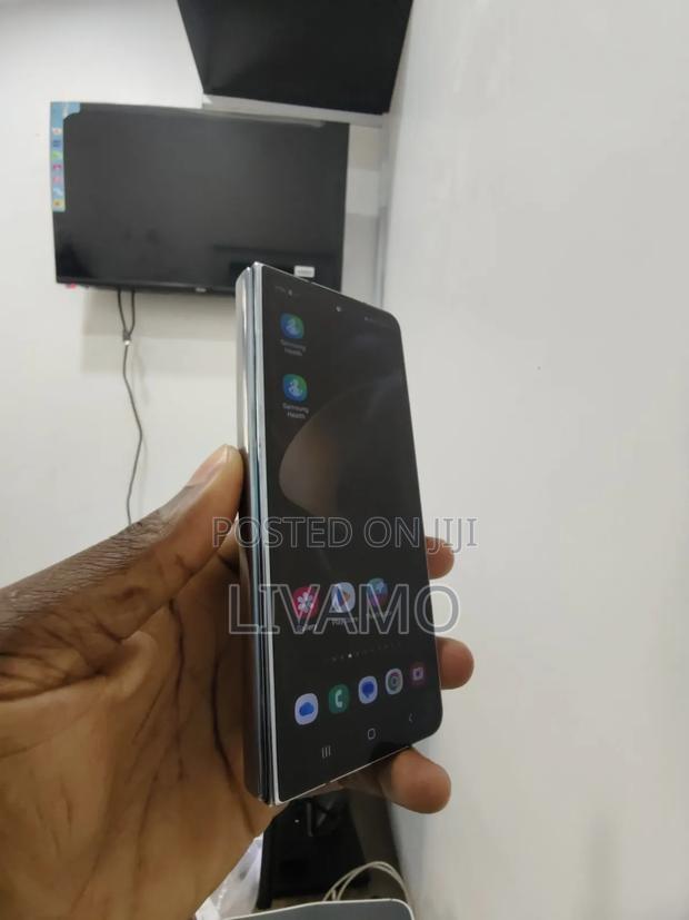 Samsung Galaxy Z Fold4 256 GB Green - thumbnail 4