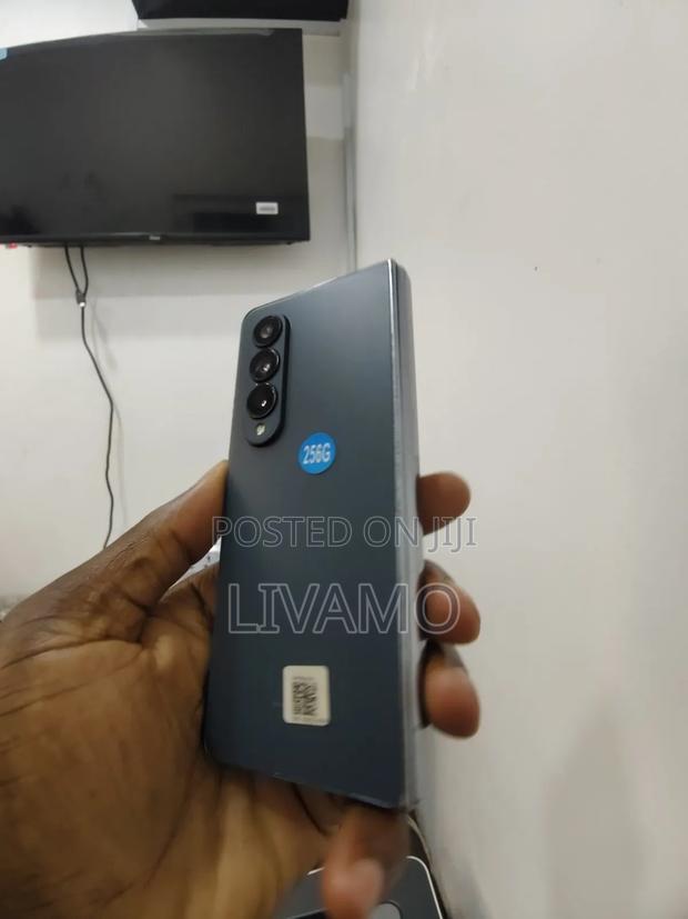 Samsung Galaxy Z Fold4 256 GB Green - thumbnail 6