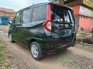 Toyota Roomy 1.0 FWD 2018 Black