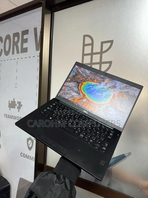 New Laptop Dell Latitude 7390 8GB Intel Core i5 SSD 256GB - thumbnail 6