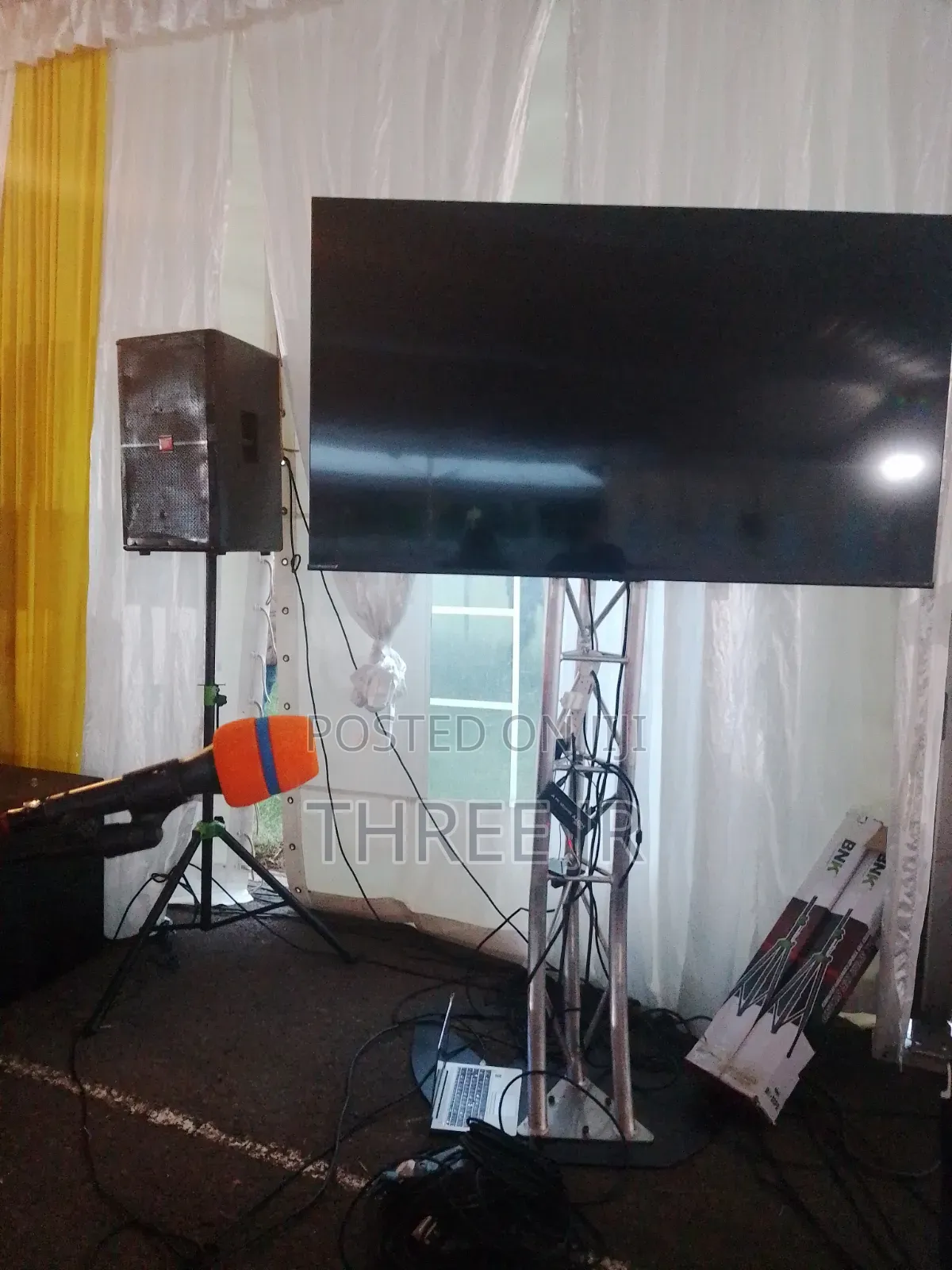 Tv Screen Large Sized for Large Events Available for Hire