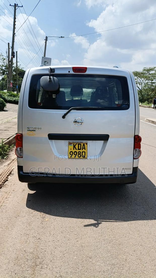 Nissan NV200 2014 Silver - thumbnail 3