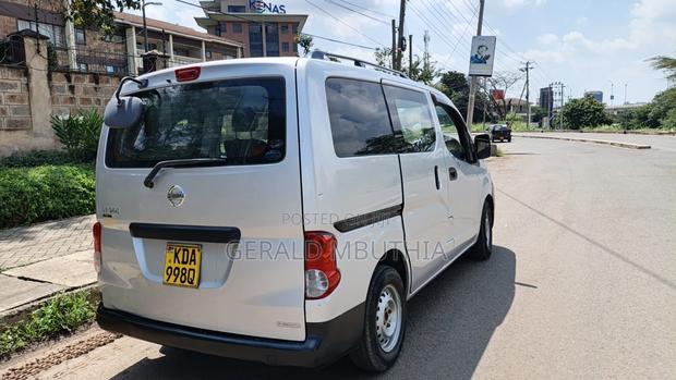 Nissan NV200 2014 Silver - thumbnail 6