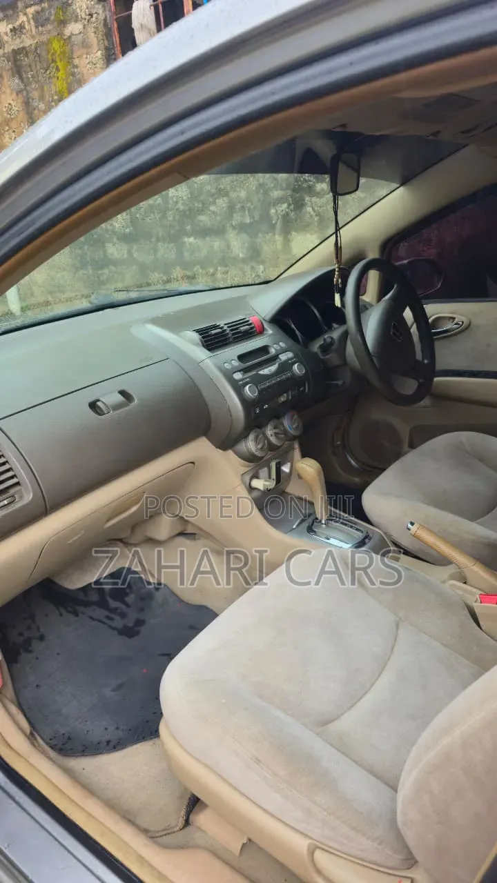 Honda Avancier 2003 Gray