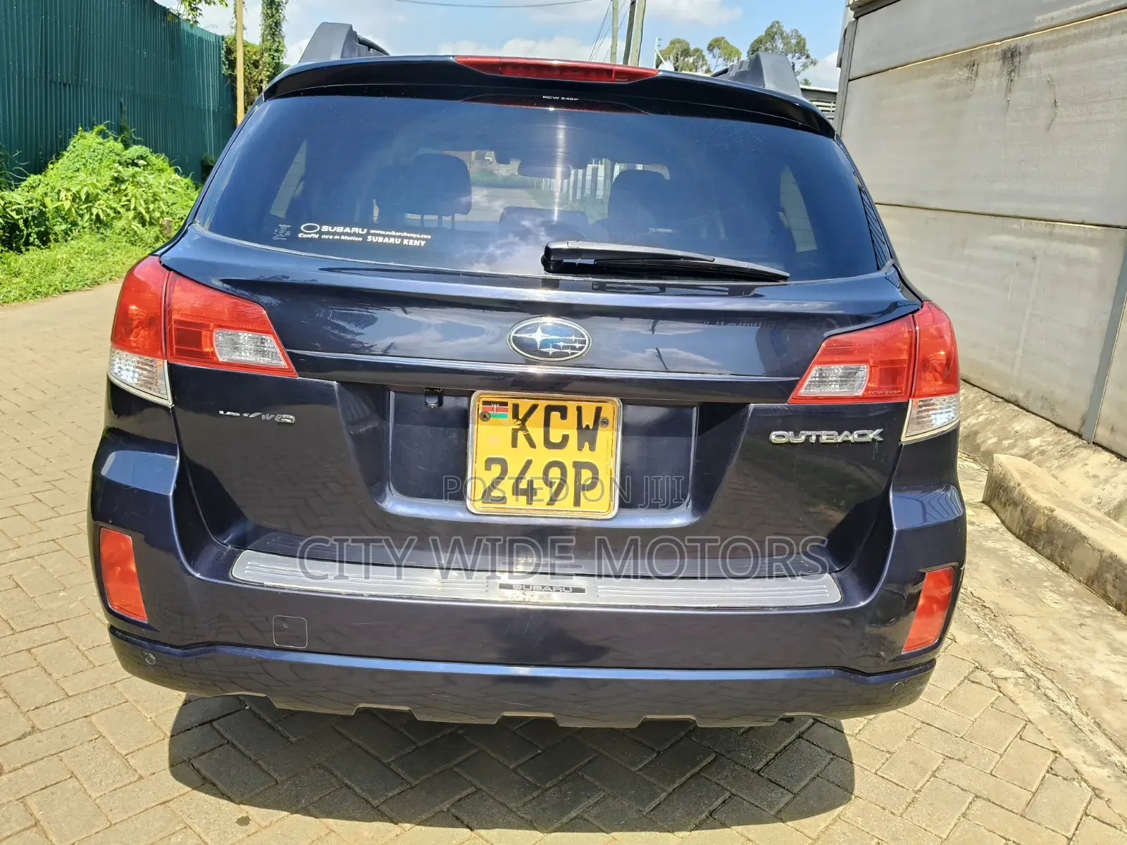 Subaru Outback 2013 Blue