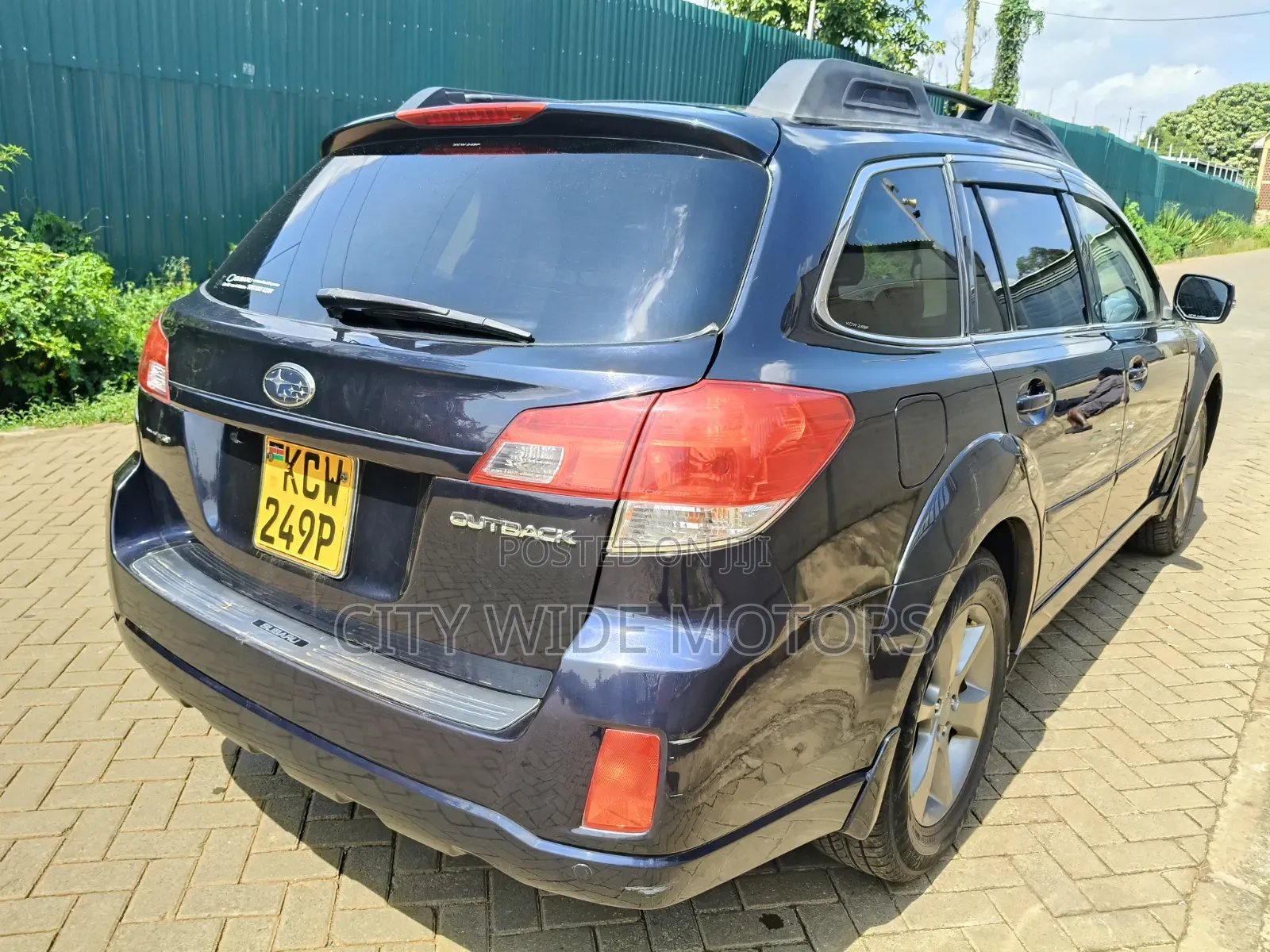 Subaru Outback 2013 Blue