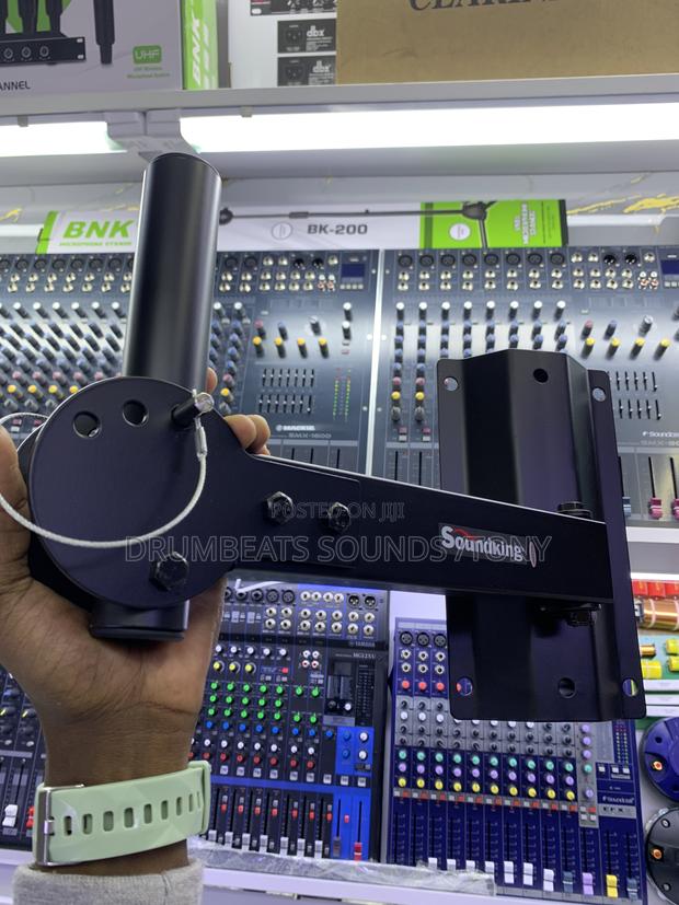 Soundking Speaker Db-O87 Wall Bracket