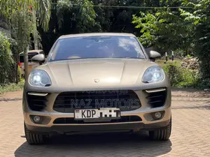 Porsche Macan 2017 Gold