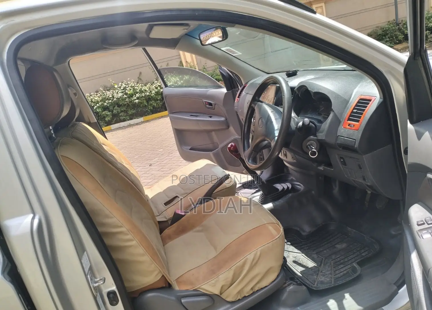 Toyota Hilux 2014 Silver