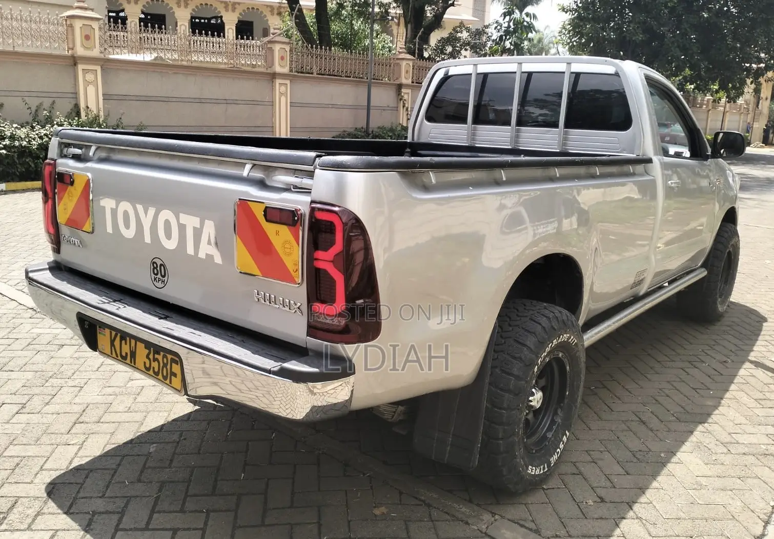 Toyota Hilux 2014 Silver