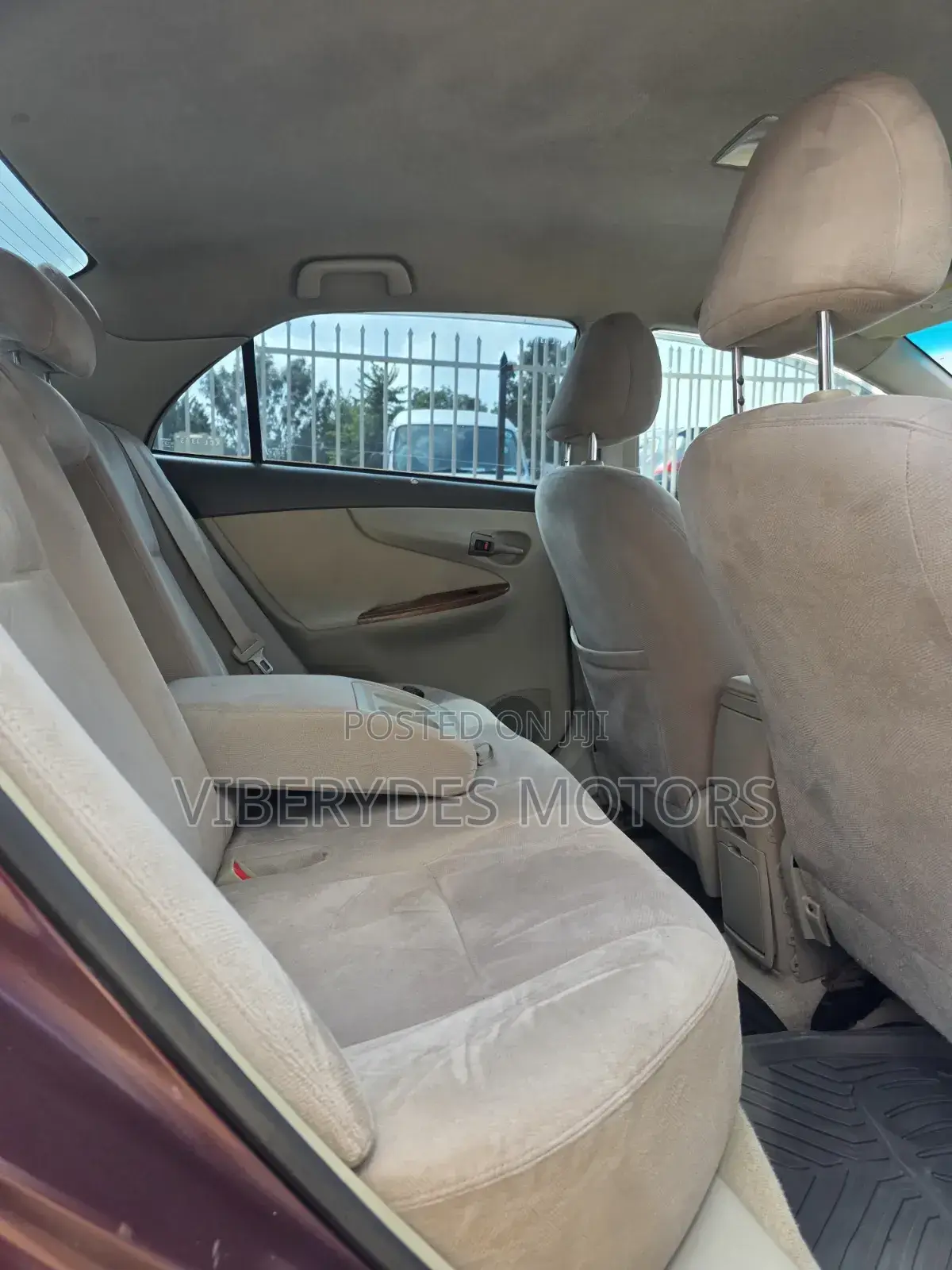Toyota Axio 2010 Maroon