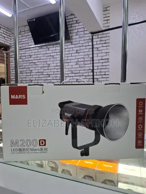 Triopo M200bi Studio Led Video Lighting 200w Bi-Color Bowens Mount