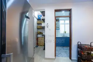 Tastefully Furnished 4br Apartment in Sydney Residence, Parklands