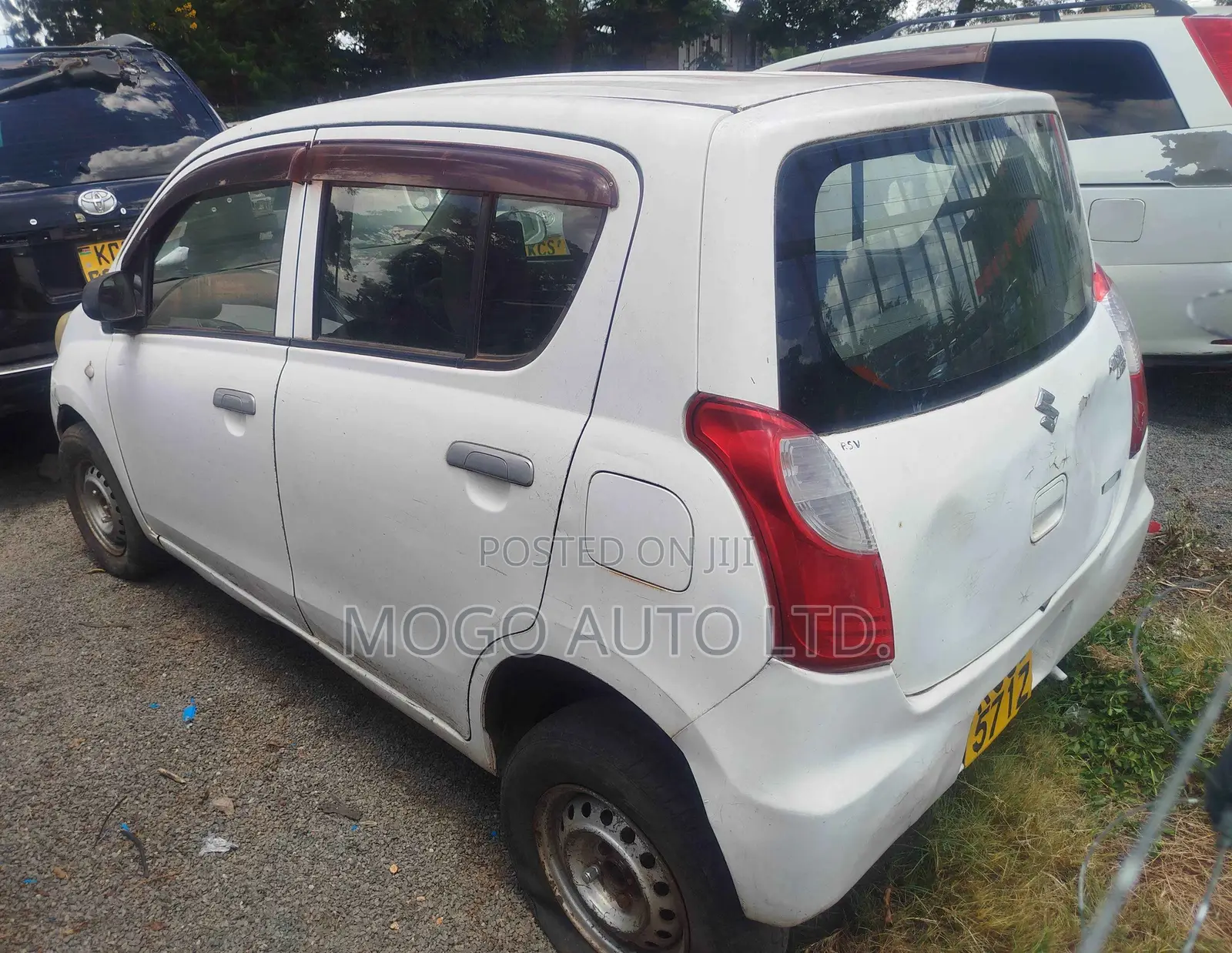 Suzuki Alto 2014 White