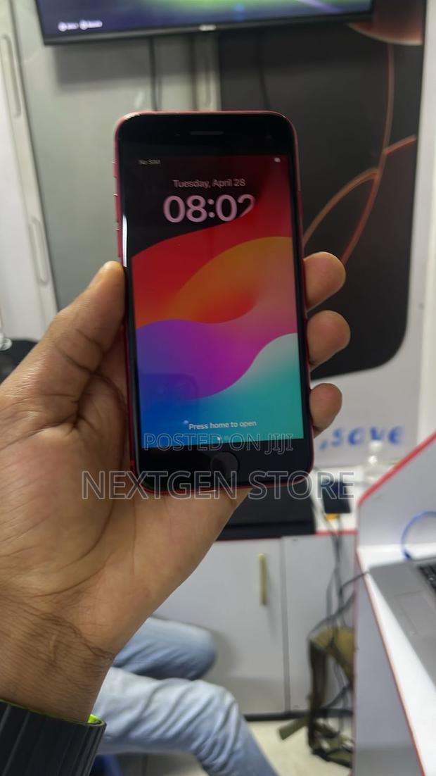 Apple iPhone SE (2022) 128 GB Red - thumbnail 2