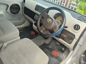 Toyota Passo 2012 Silver