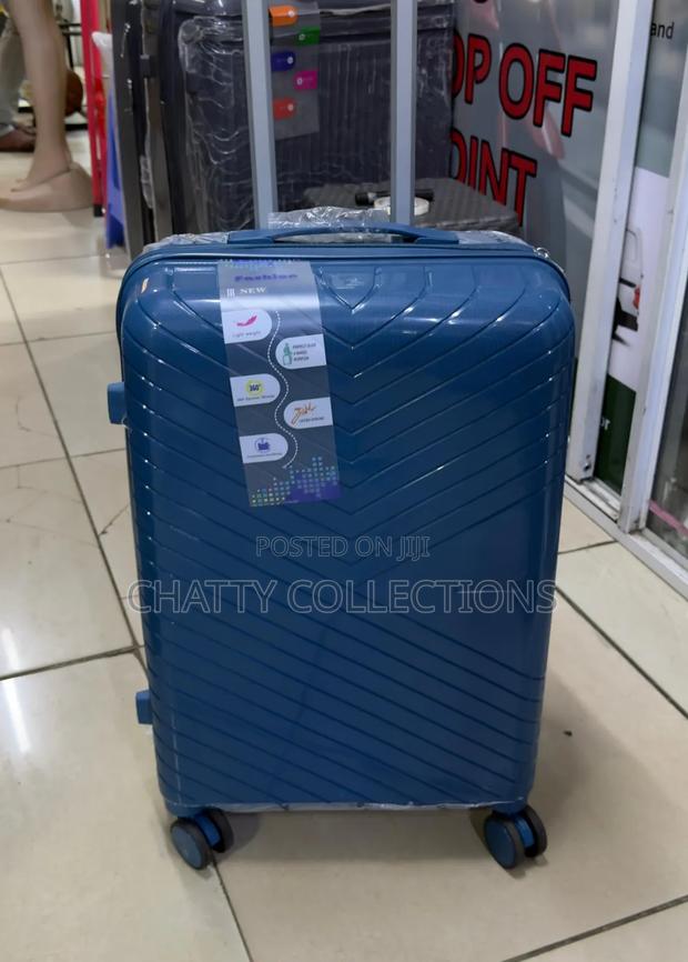 Navy Blue Medium Size Rubber Unbreakable Rubber Suitcase 57cm
