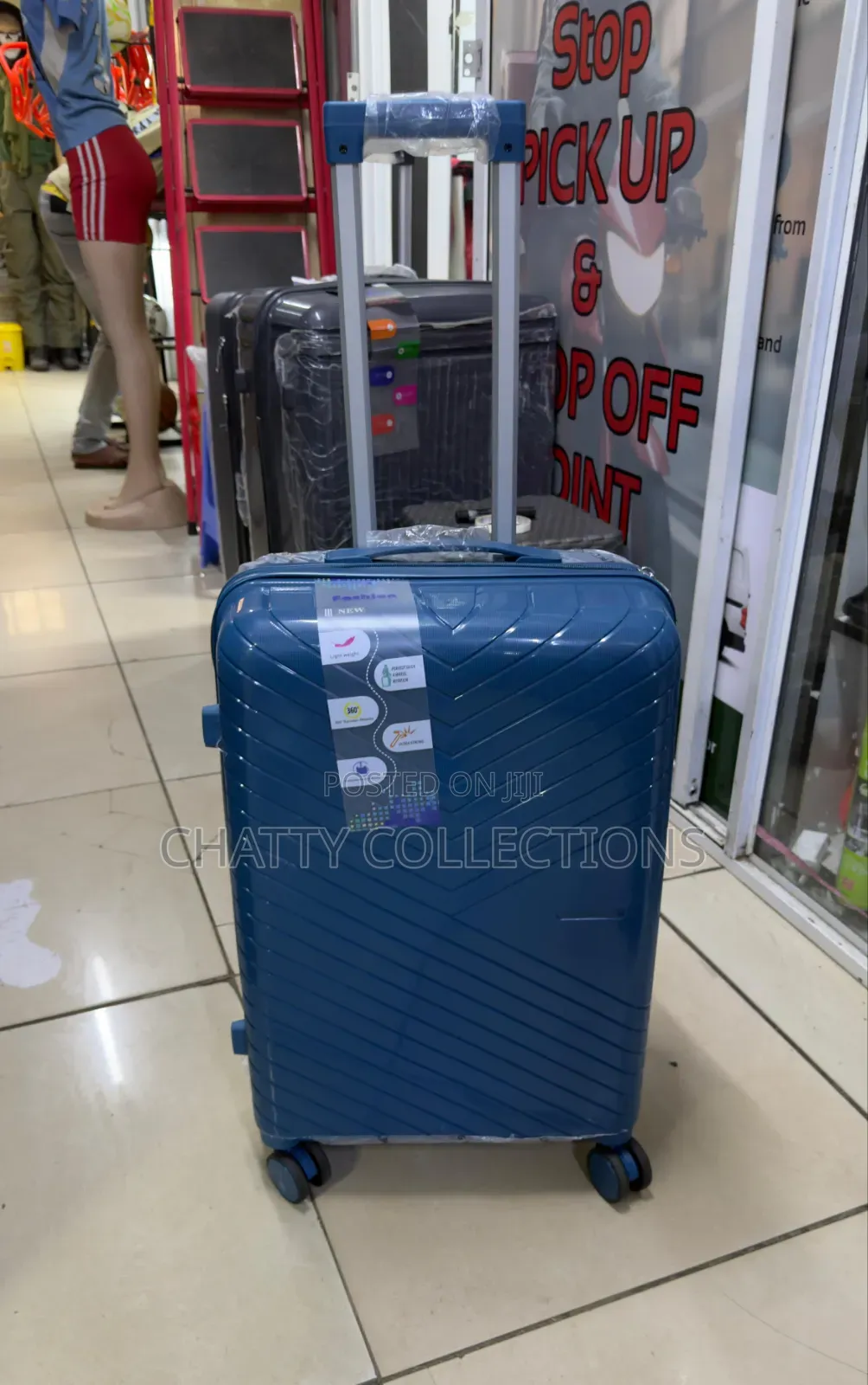 Navy Blue Medium Size Rubber Unbreakable Rubber Suitcase 57cm