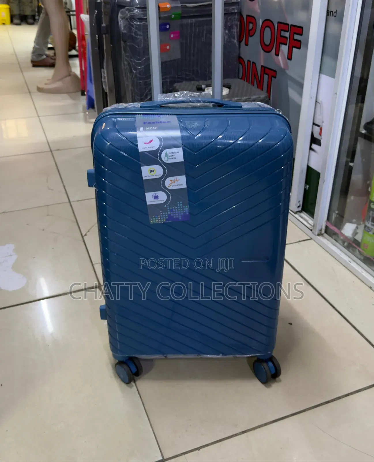 Navy Blue Medium Size Rubber Unbreakable Rubber Suitcase 57cm