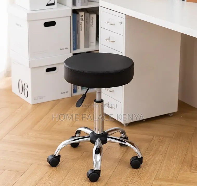 Bar Stool: Revolving Swivel Bar Stool With Wheels