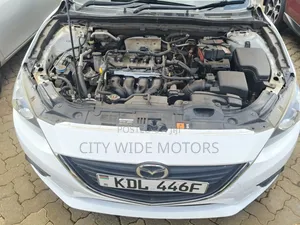 Mazda Axela 2015 White