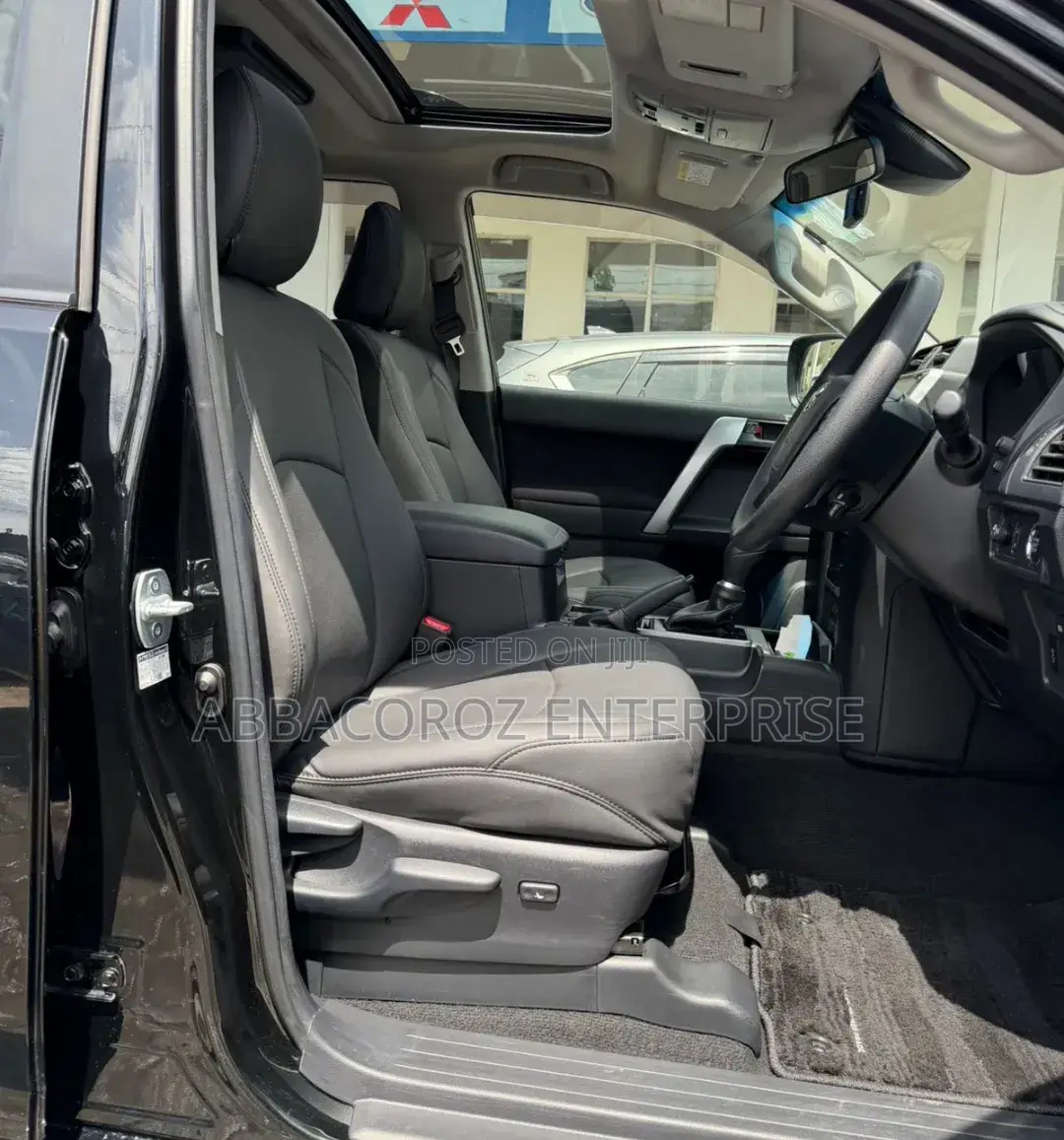 Toyota Land Cruiser Prado 2.8 2020 Black
