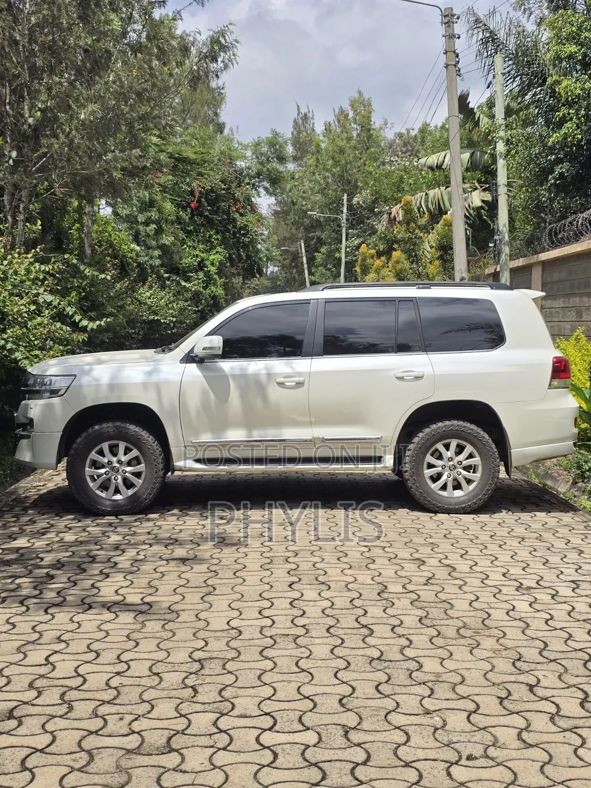 Toyota Land Cruiser 4.5 V8 TD 2017 White