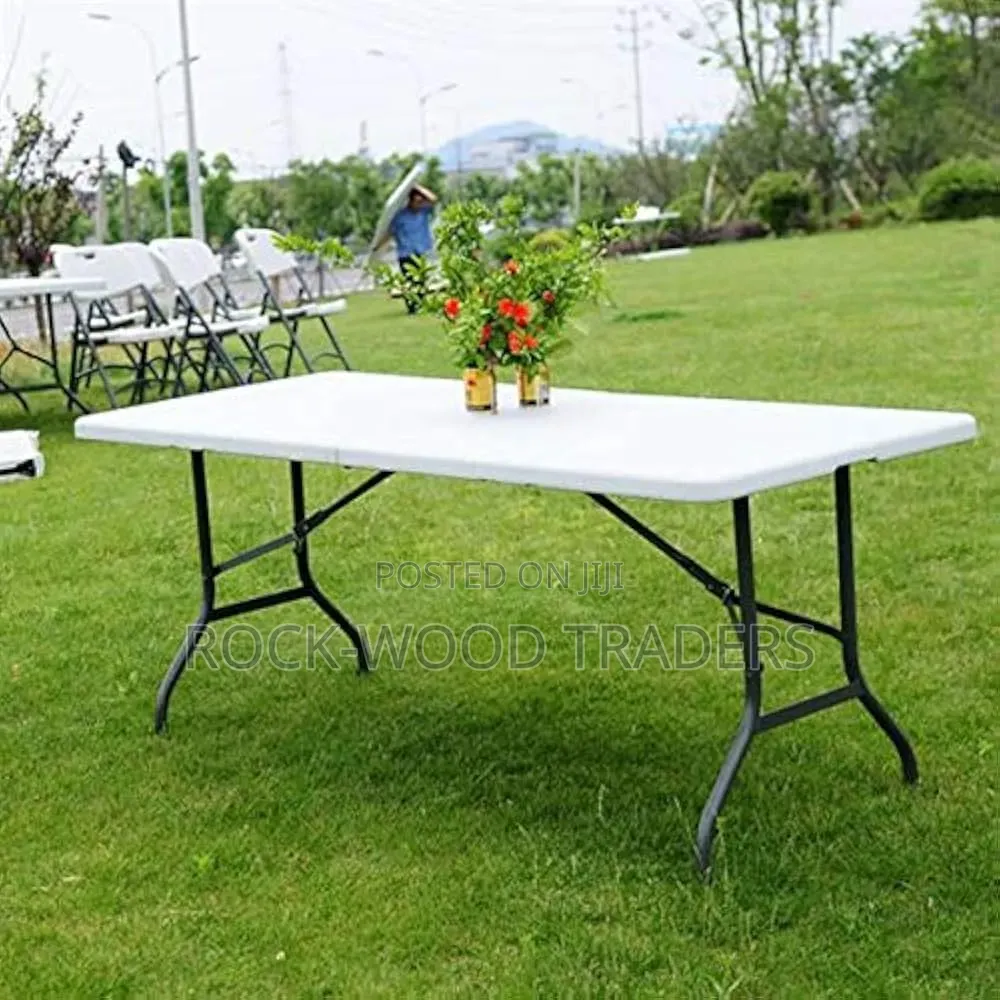 1.5m Foldable Table
