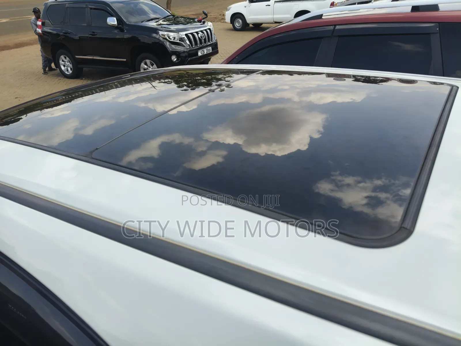 Toyota Harrier 2.0 4WD 2015 White