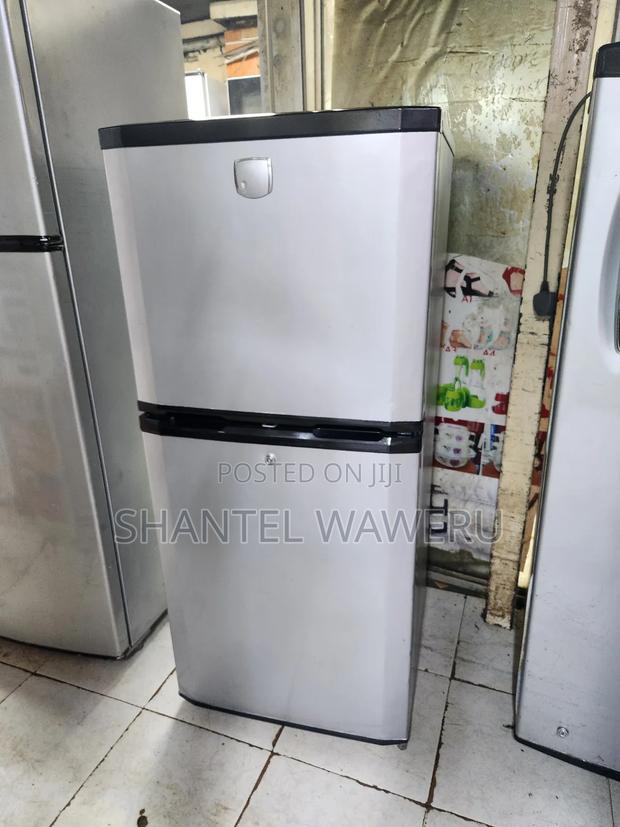 Double Door Silver Fridge 200litres - thumbnail 4
