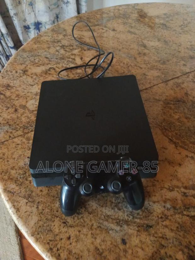 Ps4 Console